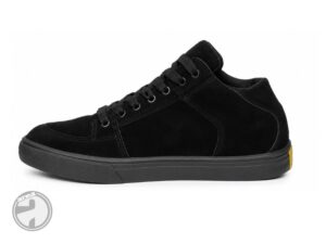 Bota urbana de gamuza negra