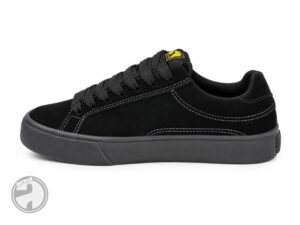 Zapatilla Urbana Gamuzada Area Negra