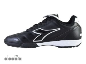 Botin de futbol 5 de material sintetico