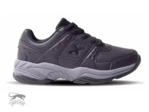 Zapatilla deportiva tipo tenis de ecocuero negra
