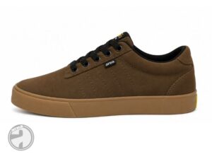 Zapatilla Urbana de gamuza marron