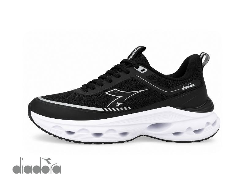 Zapatillas Deportivas DIadora Veloce en Negro - Imagen 2