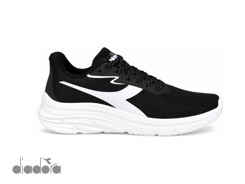 Zapatilla Deportiva Diadora Solea Negra